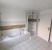 4-Zimmer-Küche-Diele-Bad-Wohnung zu vermieten - Oberdreis