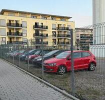 Autohandel Kiesplatz Autostellplätze für 40 Pkw‘s umzäunt + Büro - Ludwigsburg