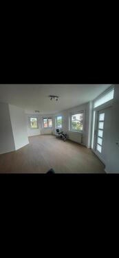 Foto - Helle, frisch renovierte 2-Zimmer Wohnung in Niefern-Öschelbronn