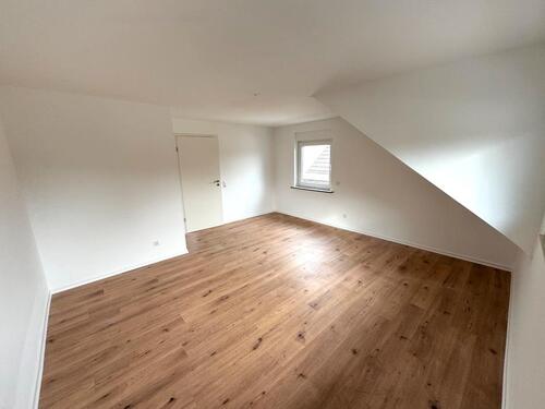 Foto - 3 Zimmer Dachgeschoßwohnung zur Miete in Burgbrohl