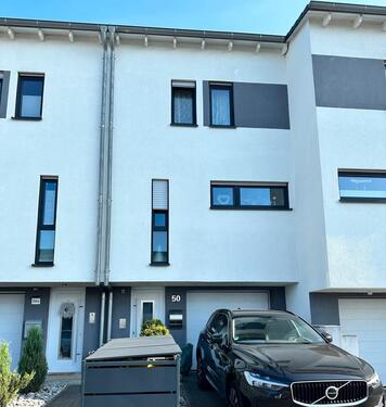Foto - Modernes RH in sehr guter Lage - 390.000,00 EUR Kaufpreis,