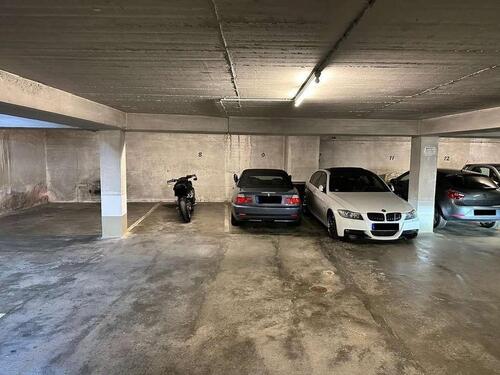 Foto - Tiefgaragenstellplatz in zentraler Lage in Brackwede