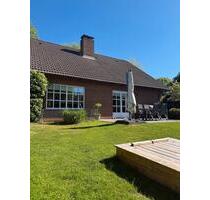 Familienhaus mit wohnlichem Keller, Südgarten in Sackgassenlage - Bad Bramstedt