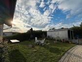 Foto - Einfamilienhaus auf einer Ebene im bayerischen Wald von Privat