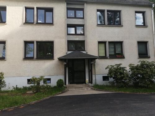 Foto - 3-Zimmer Wohnung saniert mit EBK in Saaldorf Bad Lobenstein