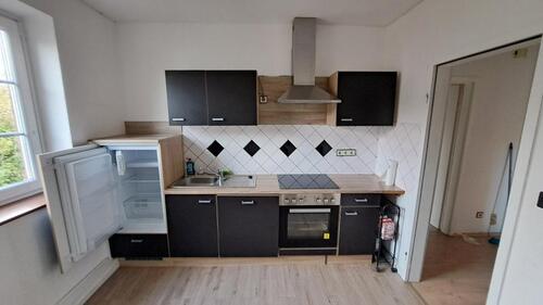 Foto - 2 12 Zimmer Dachgeschoßwohnung - 700,00 EUR Kaltmiete,