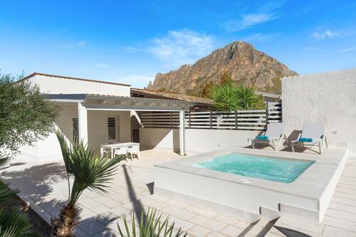 Foto - Sizilien-Fewo DIREKT AM MEER, 2 Schlafz., Whirlpool, 50m zum Mee