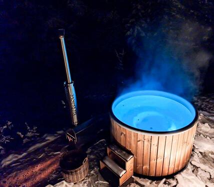 Foto - Skiurlaub vom 23.-27.2.- Ferienhaus mit Whirlpool und Kamin