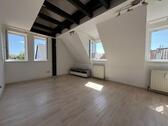 Foto - Attraktive 1,5-Zimmer-Maisonette im historischen Altbau