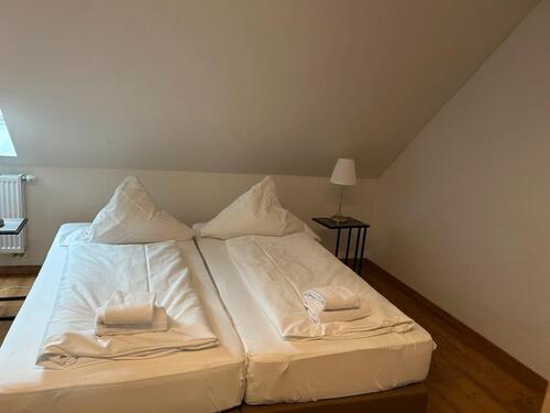 Foto - Dachgeschoßwohnung in Hausen zur Miete