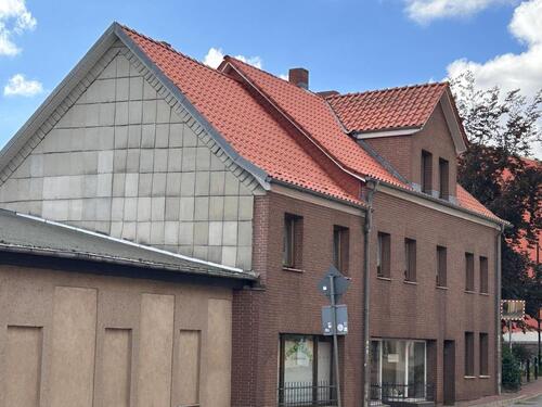 Foto - Wohn- und Geschäftshaus mit Einliegerwohnung