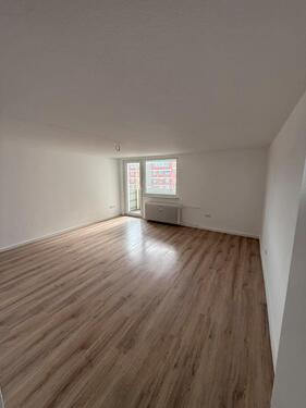 Foto - Schöne 3-Zimmer-Wohnung in Wilhelmshaven – Gökerstraße