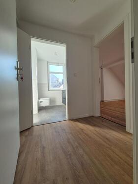 Foto - 0604 2-Raum-Dachgeschosswohnung