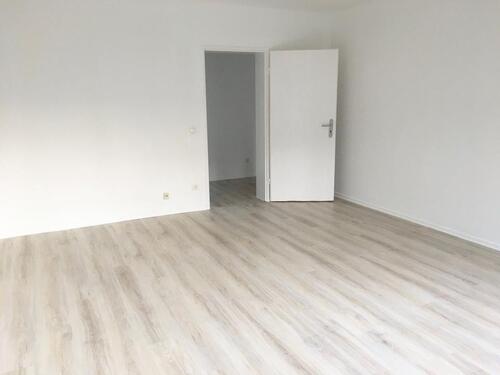 Foto - Sanierte 3-Zimmer Wohnung mit Einbauküche