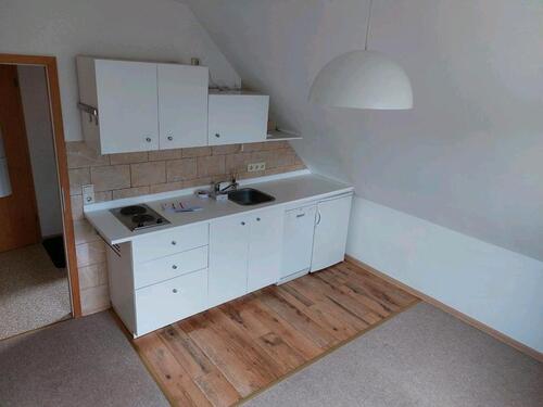 Foto - 1 Zimmer Dachgeschoßwohnung zur Miete in Benz
