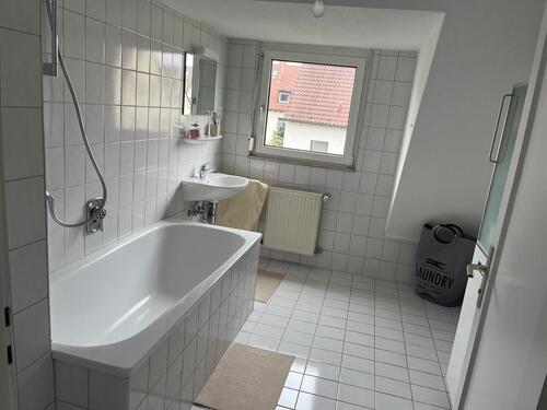 Foto - Dachgeschoßwohnung in Fellbach zur Miete