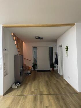 Foto - Einfamilienhaus KfW 45 PV-Anlage zur Miete (Korbach-Meinering)