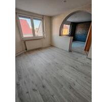 Biete 3 Raum Wohnung an - 500,00&nbsp;EUR Kaltmiete, ca.&nbsp; 85,00&nbsp;m&sup2; in Staßfurt (PLZ: 39446) Löderburg