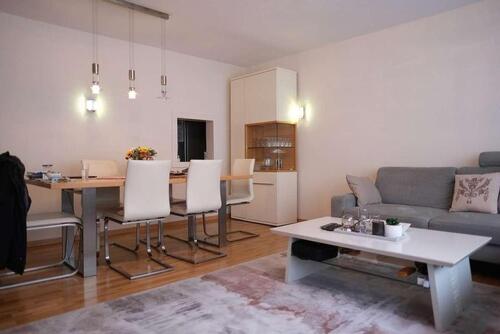 Foto - 5 Zimmer Maisonettenwohnung zur Miete in Stuttgart