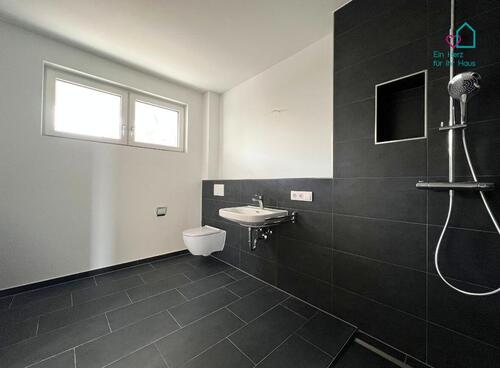 Foto - Erdgeschoßwohnung in Niederwerrn zur Miete