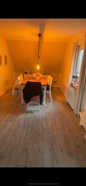 Foto - Schöne 3-Zimmer-Wohnung mit Ofen & Gartenmitbenutzung