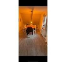 Schöne 3-Zimmer-Wohnung mit Ofen & Gartenmitbenutzung - Alfeld (Leine)