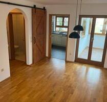 Helle 3,5 Zimmer Wohnung in Lehrensteinsfeld