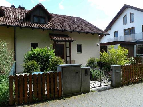 Foto - 4 Zimmer Einfamilienhaus zum Kaufen in Ingolstadt