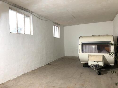 Foto - Hallenstellplatz - 65,00&nbsp;EUR Miete,