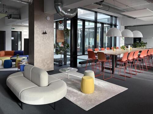 Foto - Büro-Sharing mit Agentur-Flair: 8 flexible Arbeitsplätze am Ostenhellweg