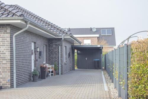 Foto - Doppelhaushälfte Bungalow Immobilie Haus Wohnung ebenerdig