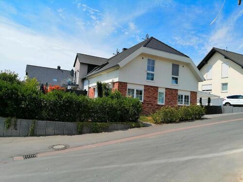 Foto - 5 Zimmer Einfamilienhaus zum Kaufen in Rüdesheim am Rhein