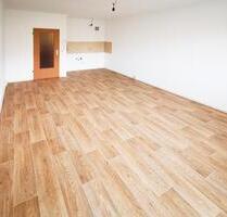 Kleine 2-Raum-Wohnung mit Balkon - Chemnitz Kapellenberg