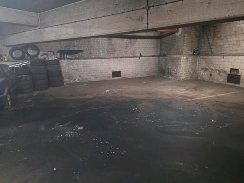 Foto - Tiefgaragenstellplatz zu vermieten