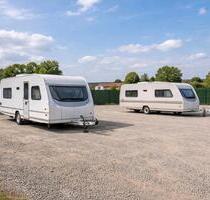 Stellplätze Stellplatz Lager Wohnmobil Pferdeanhänger LKW - Bad Sassendorf