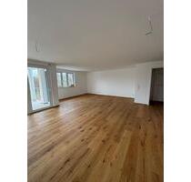 Lichtdurchflutete 3-Zimmer-Wohnung mit Balkon in Plüderhausen