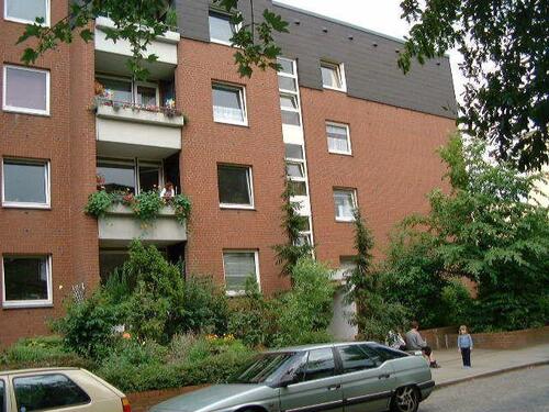 Foto - Einzug der Wohnung nur mit 2 Personen + mit Dringlichkeitsbescheinigung §5 WBS - höher als 50 m². Individuelle Wohnung zur Selbstrenovierung