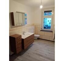 Anleger: 4-Parteien-Mietshaus im Zentrum von Eisenberg