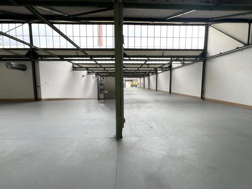 Foto - PRODUKTION LAGER - 5.000,00&nbsp;EUR Kaltmiete, ca.&nbsp; 5,00&nbsp;m&sup2;