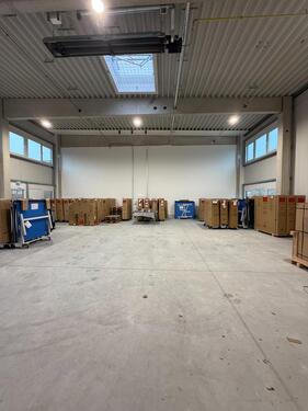 Foto - Gewerbehalle zu vermieten – Einheit 16B – ca. 227 m²