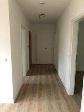 Foto - Jossgrund OT, renovierte 4,5 Zimmerwohnung, KÜ, Bad zu vermieten.