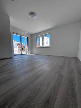 Foto - 2-Zimmer-Wohnung mit großer Terrasse zu vermieten