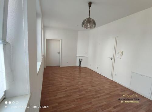 Foto - Erdgeschoßwohnung in Bitterfeld-Wolfen zur Miete