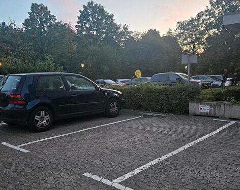 Foto - Stellplatz außen - 60,00 EUR Miete,