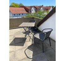 Hochwertig möblierte 2-Zimmer-Wohnung mit Dachterrasse in Weende - Göttingen Roringen