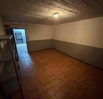 Lager, Kellerraum, ca. 16 m. frostfrei, abschließbar, Strom - Heringen (Werra)