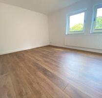 Terrassenwohnung I 85qm I Efferen I Küche & Stellpl. inkl. - Hürth Terrassenwohnung I 85qm I Efferen I Küche & Stellpl. inkl. - Hürth