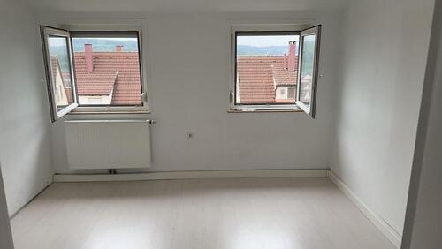 Foto - 3 Zimmer Dachgeschoßwohnung zur Miete in Plochingen