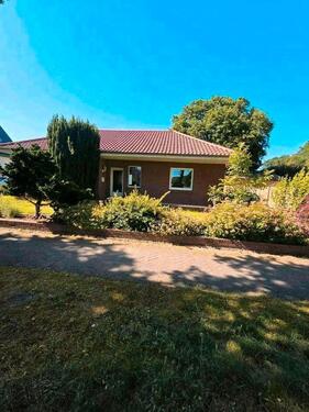 Foto - Kernsanierungsbedürftiger Bungalow auf 1000 m² Grundstück