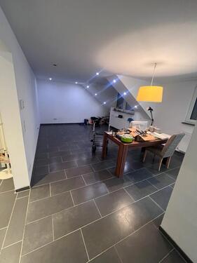Foto - Wohnung zum 01.11.25 - 889,00 EUR Kaltmiete,